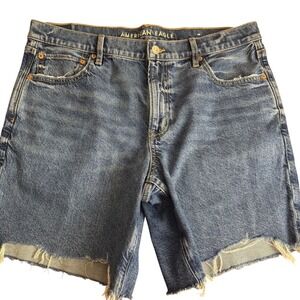American Eagle Perfect Bermuda Womens Short Size 12 Frayed